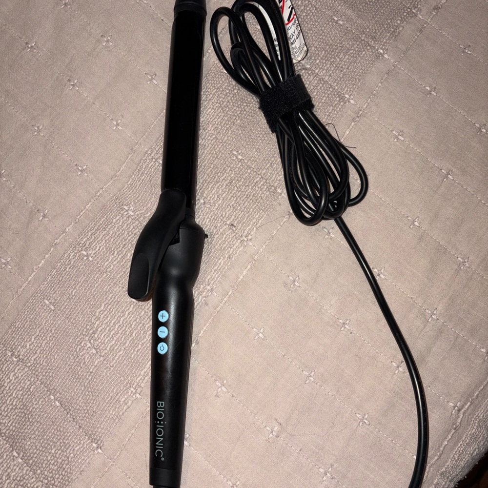 Bio Ionic Black Curling Iron